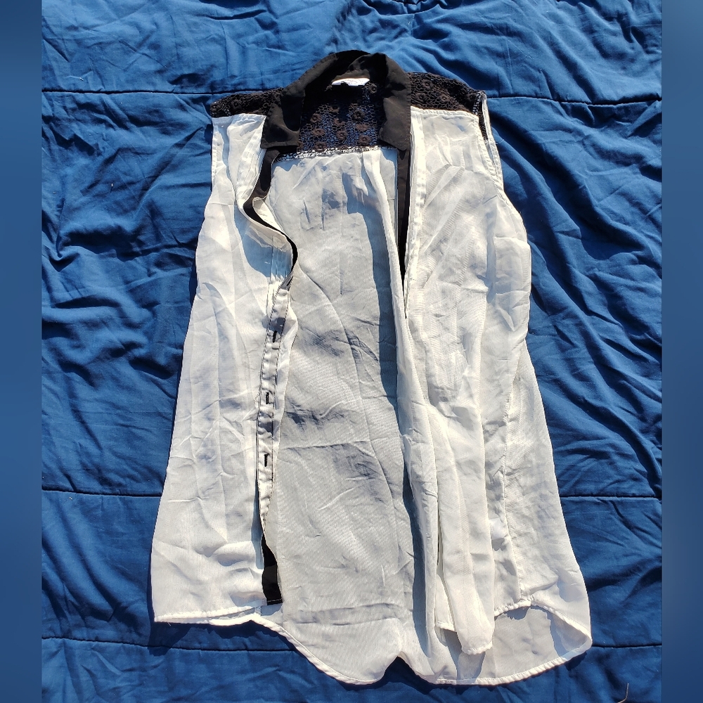 Candie's Sleeveless Button Up Blouse, Sheer